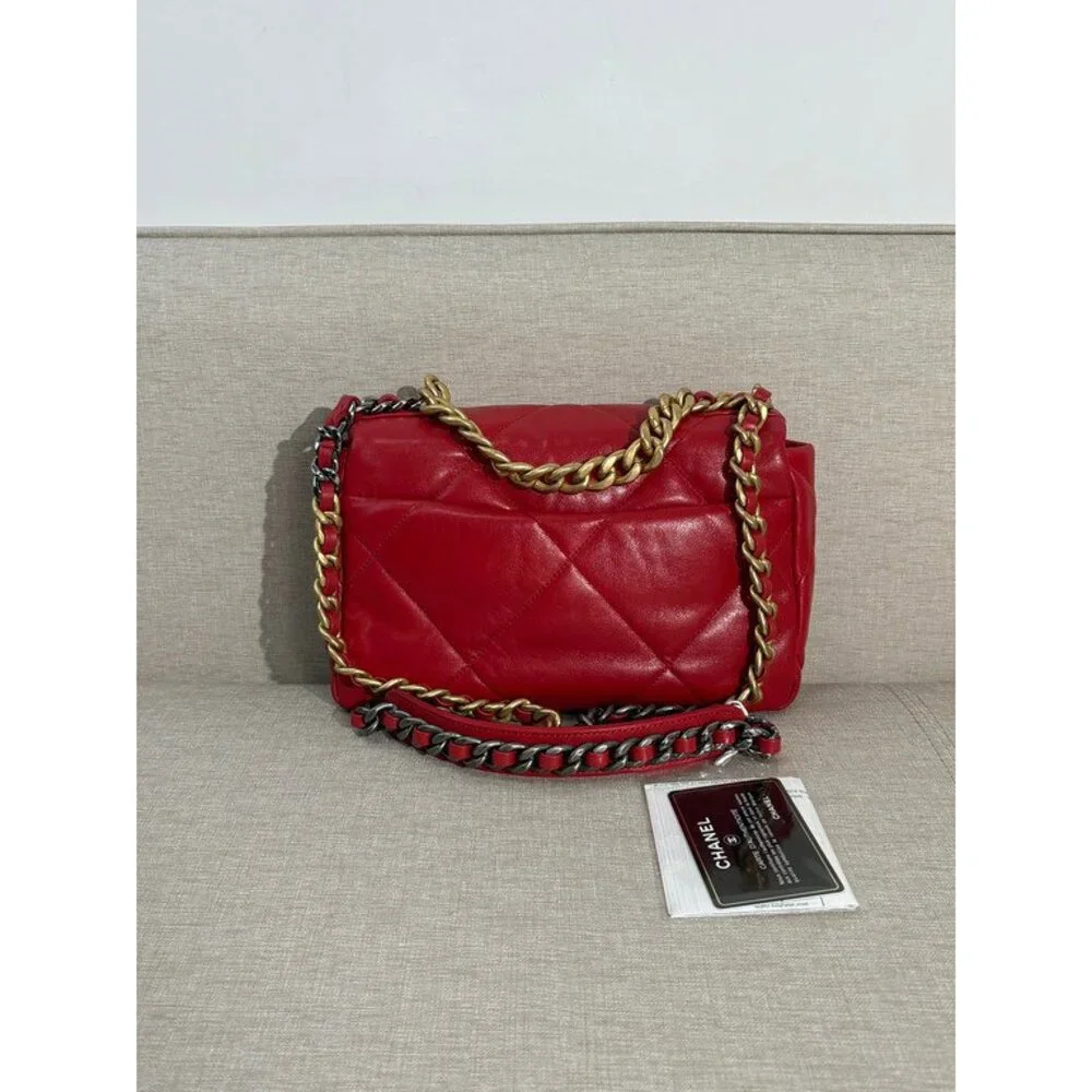 CHANEL Red Lambskin 19 Flap Bag Small GHW